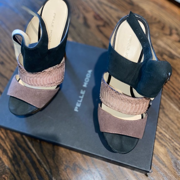 Pelle Moda Multi Color Heel - Picture 2 of 6